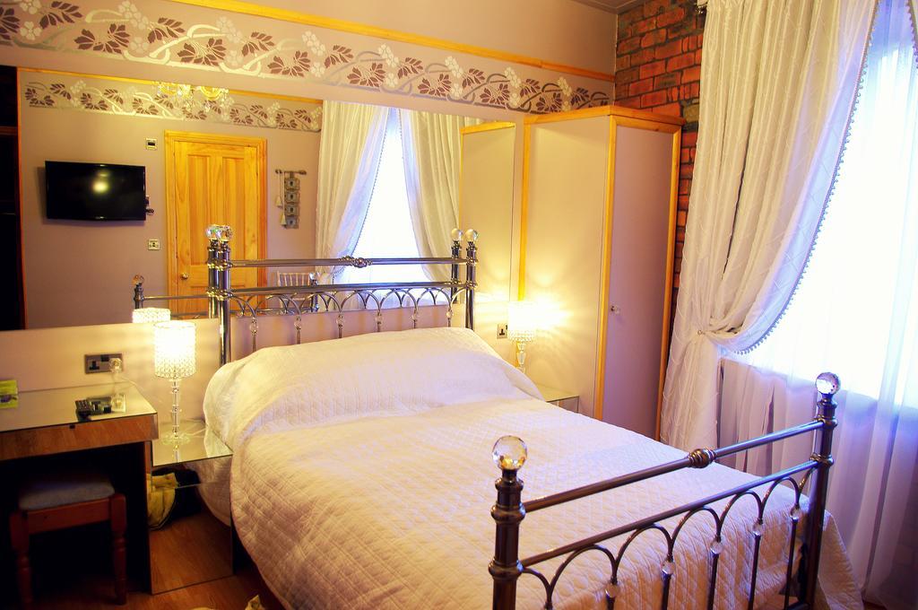 Crown House Suites Halifax Cameră foto